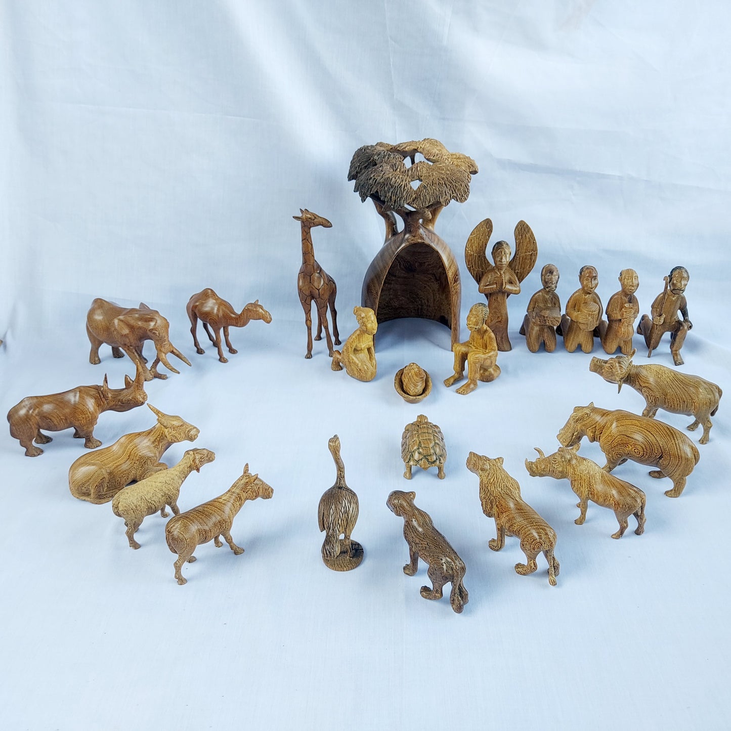 The Old Baobab Nativity set